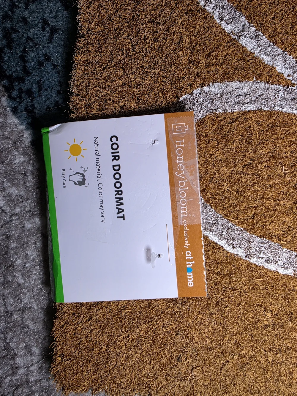 NWT At Home 'Hello' Coir Doormat in Natural with White Script Sz 30